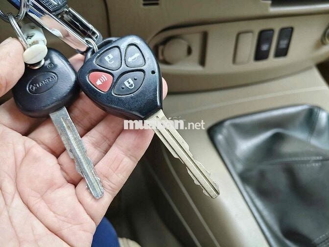 Toyota Fortuner 2.5G số sàn máy dầu 2010 siêu đẹp