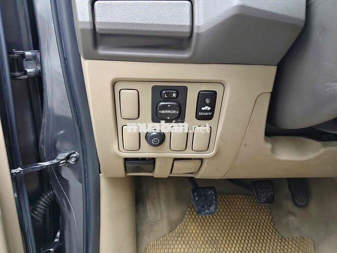 Toyota Fortuner 2.5G số sàn máy dầu 2010 siêu đẹp