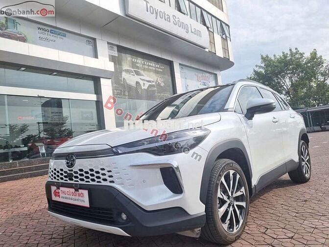 Xe Toyota Corolla Cross 1.8V 2025 - 810 Triệu