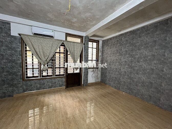 Nhà Kim Giang, mua 1 được 2 nhà 6 tầng, 68m2 12 tỷ