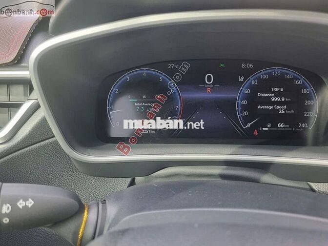 Xe Toyota Corolla Cross 1.8V 2025 - 810 Triệu