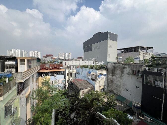 Nhà Kim Giang, mua 1 được 2 nhà 6 tầng, 68m2 12 tỷ