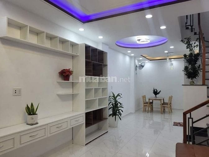 Cần tiền trả nợ bán nhà 63m2 Nguyễn Thị Tần,Q8 gần chợ rạch ông,1tỷ200