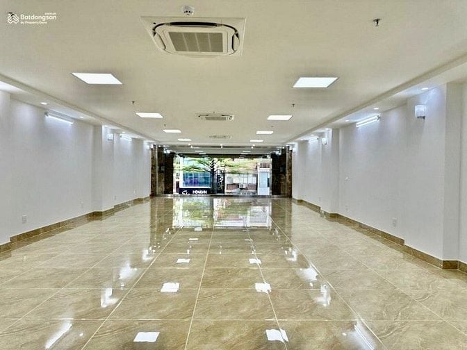CHÍNH CHỦ BÁN TÒA VP HẠNG SANG MẶT PHỐ BẠCH MAI, HAI BÀ TRƯNG.