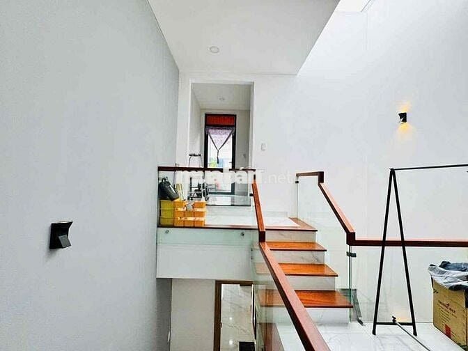 NHÀ MẶT TIỀN KINH DOANH ĐẮC ĐỊA NGUYỄN CÔNG TRỨ