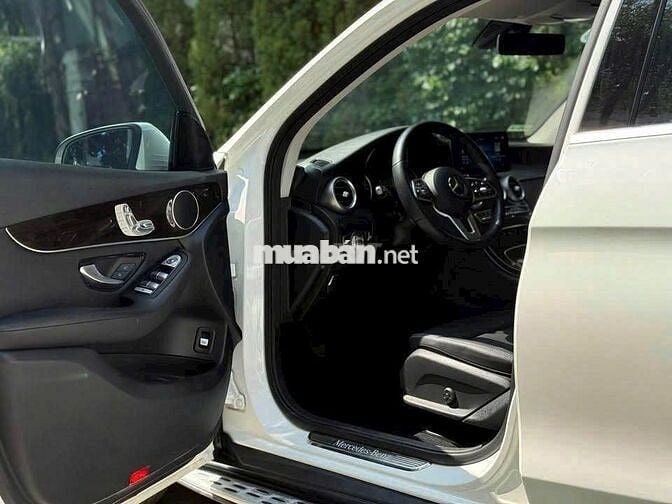 GLC200 Facelift model 2023 1 chủ từ đầu siêu lướt