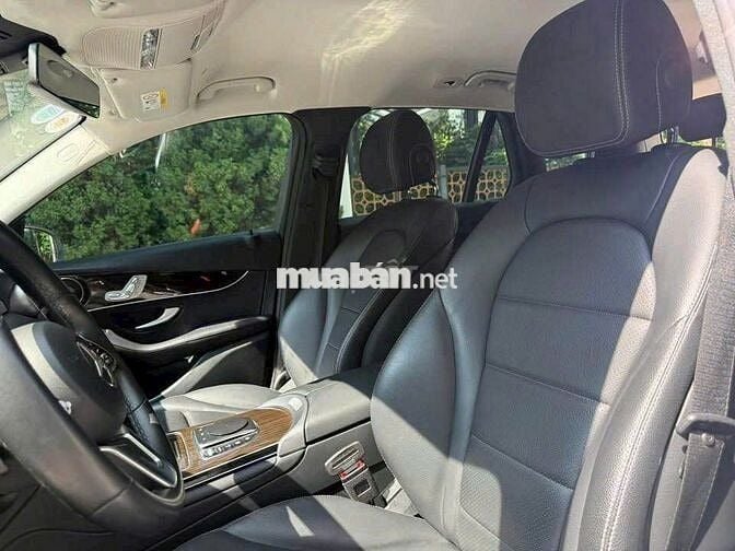 GLC200 Facelift model 2023 1 chủ từ đầu siêu lướt