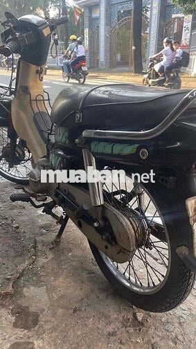agel 80 một thời