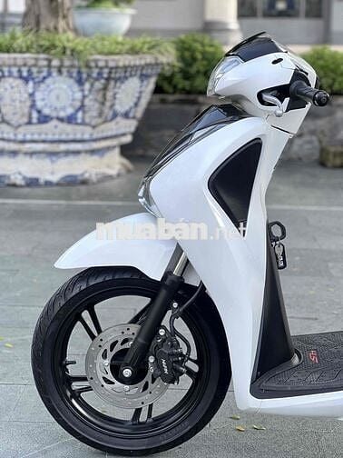 ❤️SH 125 2017 Trắng Sporty BSTP chính chủ có góp
