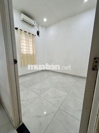 Cho nữ thuê tầng 2, gần ĐH Văn Lang, gồm phòng ngủ, bếp, ban công
