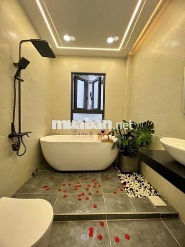 Nhà Đẹp Như Trong Tranh - HXH-Tọa Lạc Đường Hưng Lộ 2 Quận Bình Tân