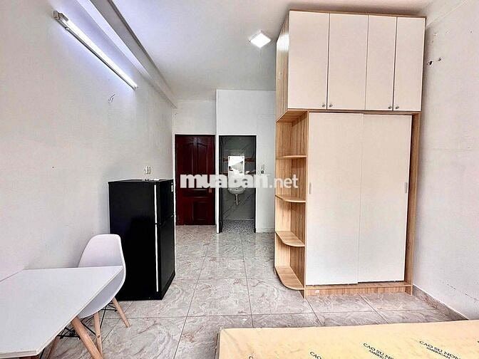 Cho Thuê Căn Hộ Studio Cửa Sổ Trời Tách Bếp Full NT Ngay Trung Tâm Q3