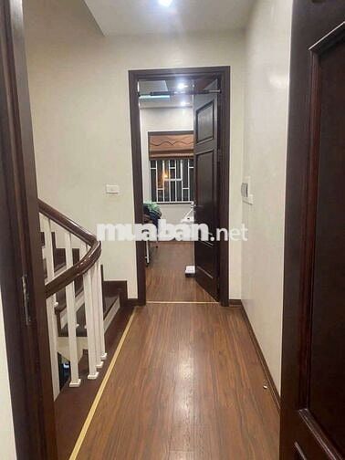 SIÊU PHẨM MẶT PHỐ CẦU GIẤY- 5 TẦNG- VỈA HÈ KHU VỰC SẦM UẤT