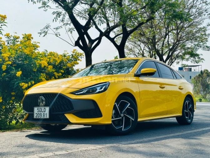 ROYAL CAR-CHO THUÊ XE OTO TỰ LÁI GIÁ RẺ QUẬN 2