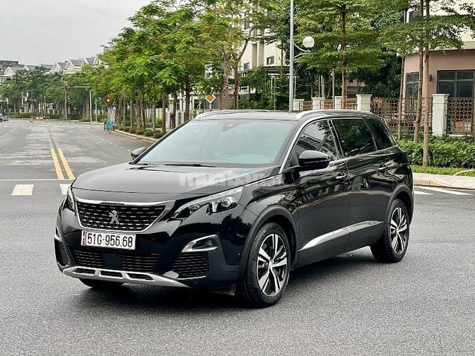 ROYAL CAR-CHO THUÊ XE OTO TỰ LÁI GIÁ RẺ QUẬN 2