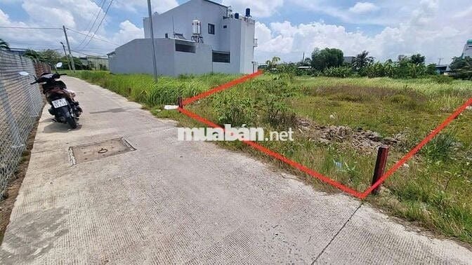 Chủ ngộp cần ra gấp lô đất 107m2 ở Mỹ Lộc Cần Giuộc Long An chỉ 695tr