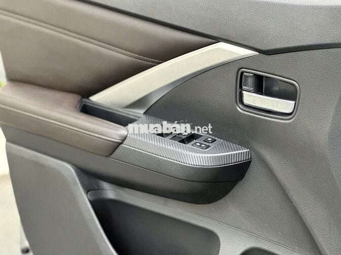 Mitsubishi Xpander 2022 AT Premium - 9.000km cọp