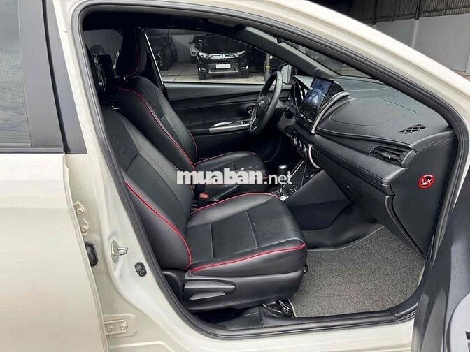 Toyota Yaris 2014 1.5G- 30000 km