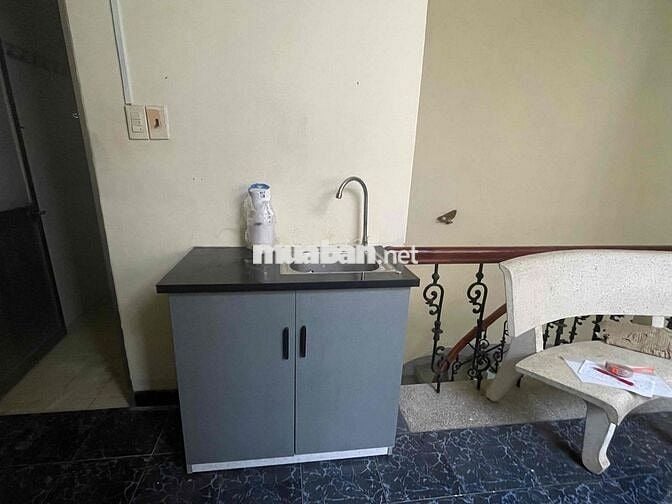 CHO THUÊ PHÒNG RỘNG 40m2 – KDC ĐỐI DIỆN BẾN XE Q8 – KHÔNG CHUNG CHỦ