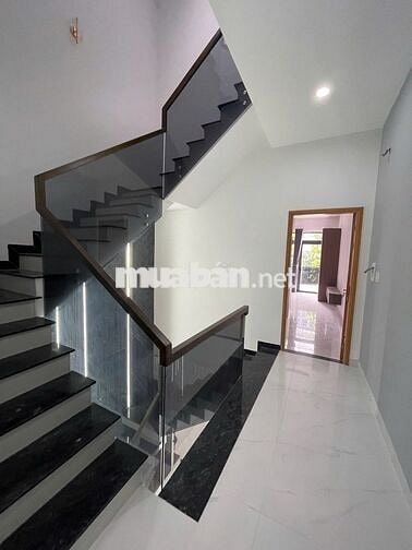 Nhà nguyên căn full nội thất 70m2, 3 phòng ngủ, Thuận Giao, Bình Dương