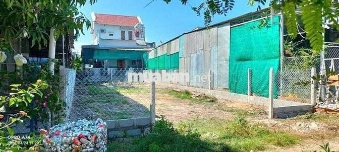 Cần ra gấp lô đất ngộp. Giá chỉ 615tr/100m2 ngay Đ. Lộ Long Phú