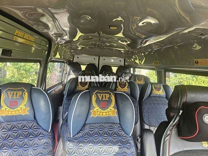 FORD TRANSIT 12/2022 LĂN BÁNH 2023