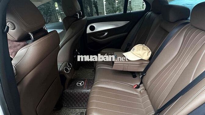 Mercedes Benz E Class 2021 E180 - 31000 km
