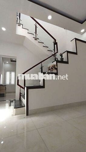 Bán nhà 3 tầng đường 10m TĐC Đất Lành - Giá 3,7 tỷ