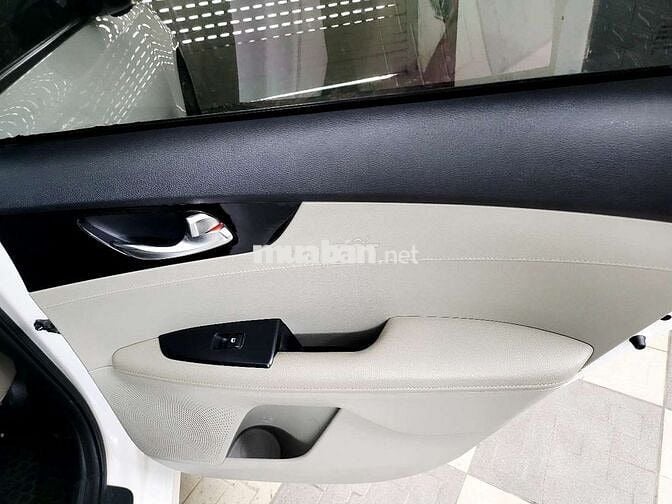 Kia Cerato 1.6at . Odo 62.000km . Siêu đẹp