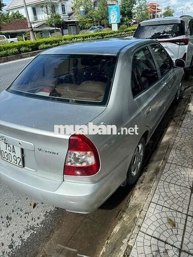 Hyundai Verna 2009 1.4 MT - 1 km