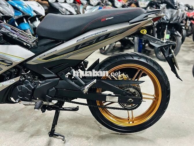 XE MÁYTHANH TÙNG_EXCITER 150 XÁM ĐỘ MẮT CÚ CỰC ĐẸP