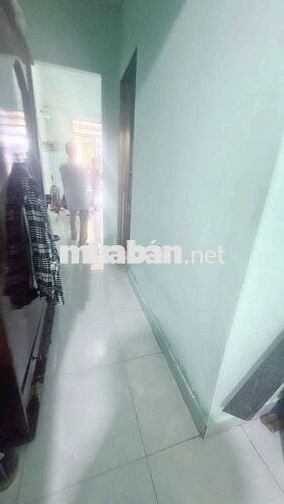 Nhà Thuê 4×20 gác lửng 2 pn. Đường lại Hùng Cường Vĩnh Lộc B bình chán