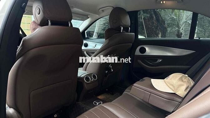 Mercedes Benz E Class 2021 E180 - 31000 km