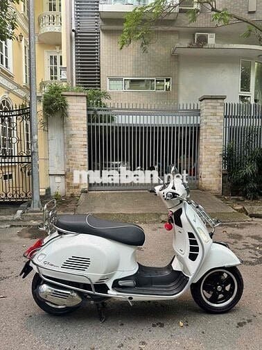 Chính chủ bán vespa gts 125 2017