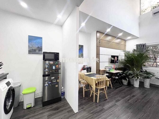 ❤️DUPLEX RỘNG 80M2 THOÁNG MÁT - THANG MÁY - HẺM OTO NGAY TÂN ĐỊNH Q1