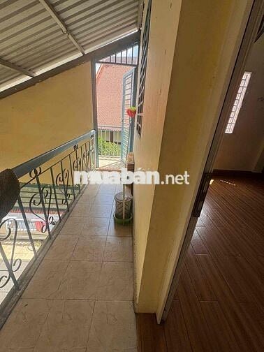 căn hộ ban công diện tích 40m2 thoáng mát