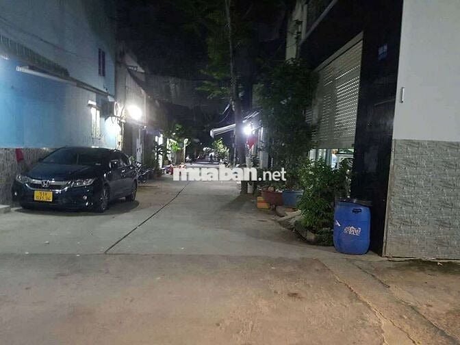 Nhà cho thuê Liên Khu 2-5, BT đúc lửng hẻm xe tải tới nhà, phù hợp sx