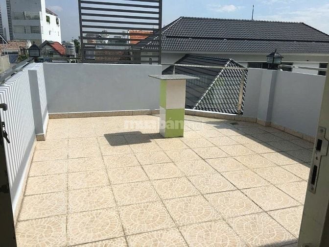 Bán nhà phố 3 tầng , hẻm ô tô đường Nguyễn Duy Trinh rẽ vào 