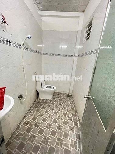 Nhà trệt lửng 5x20m KDC Bình Nhựt