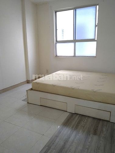 Chính chủ bán gấp Căn Chung Cư 50m2 - 2PN -1WC