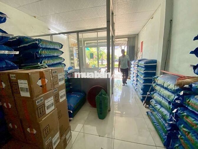 Nhà MT siêu hot , Kinh doanh đa ngành nghề , xe tải ,Võ Văn Kiệt , BT