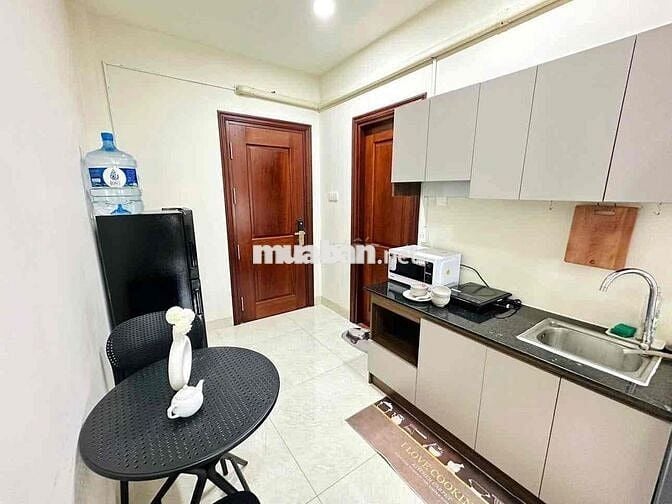 TÁCH BẾP GIÁ SIÊU HỜI TÂN QUY QUẬN 7