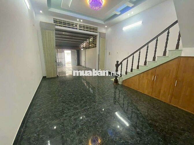 Cho thuê nhà đường Lê Hồng Phong, 4PN, sân để ôtô thoải mái