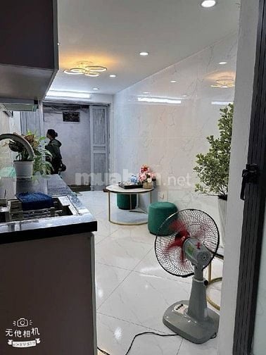 Chỉ 4Tỷ3-Nhà Đẹp 5Tầng-Sổ Riêng 26m2-Phố Minh Khai-Gần Chợ Mơ-Ở Luôn