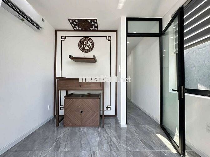 Cho thuê nhà kiệt oto Nguyễn Hoàng