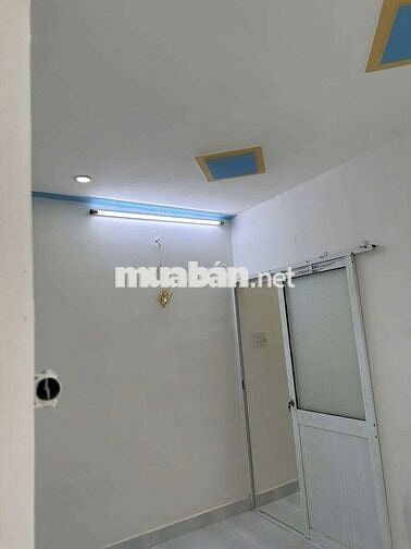 Bán nhà ngộp giá rẻ dọn vào ở ngay