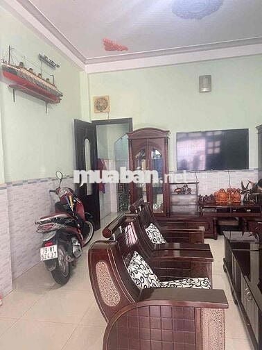 Nhà Hẻm Tuệ Tĩnh Lộc Thọ Nha Trang Gần Biển Đường OTo Có Dòng Tiền
