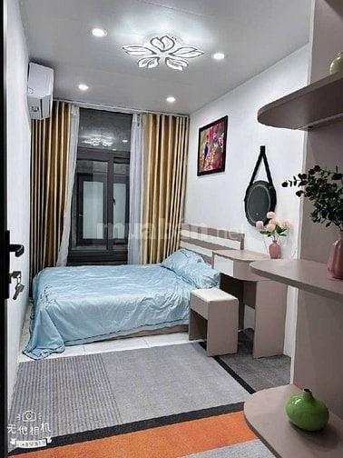 Chỉ 4Tỷ3-Nhà Đẹp 5Tầng-Sổ Riêng 26m2-Phố Minh Khai-Gần Chợ Mơ-Ở Luôn