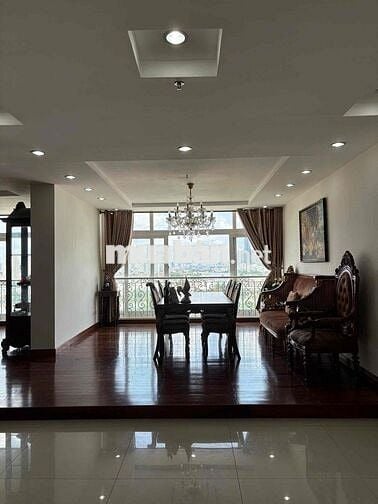 Căn penthouse cao cấp bên cạnh Gigamall