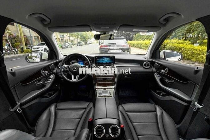 GLC200 (V1) FL 2023 màu trắng cá nhân siêu đẹp